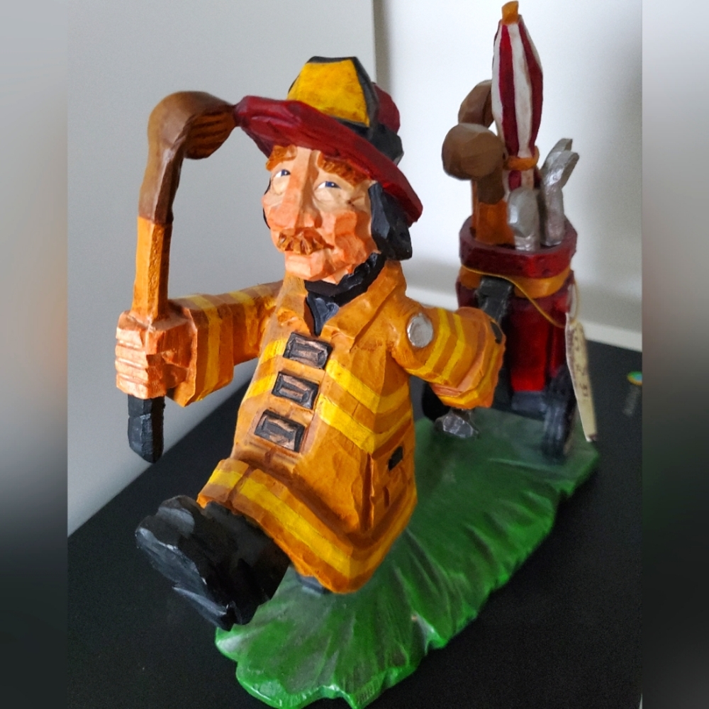 Fireman Goes Golfing 2002 Desk Accessory